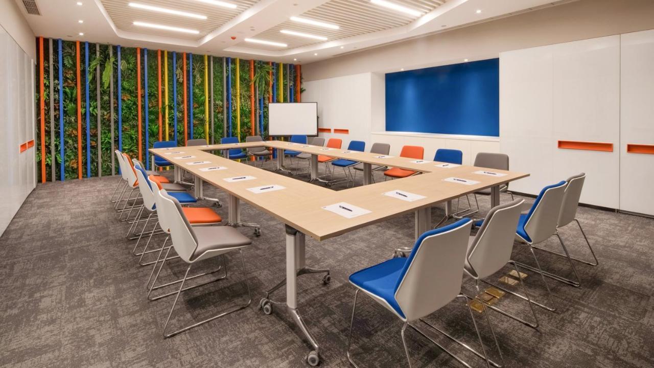 Holiday Inn Express Shanghai Hongqiao North By Ihg Fengbang Zewnętrze zdjęcie